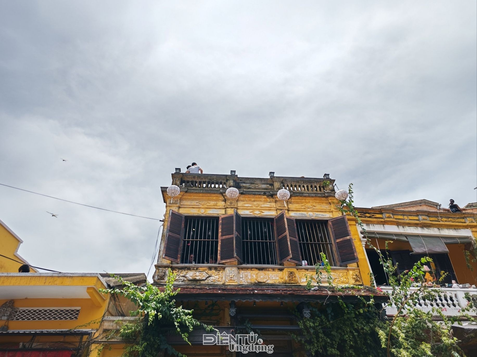 HONOR 400: camera xịn, ngập tràn AI cùng thiết kế hài hoà, thanh lịch HONOR 400: camera xịn, ngập tràn AI cùng thiết kế hài hoà, thanh lịch
