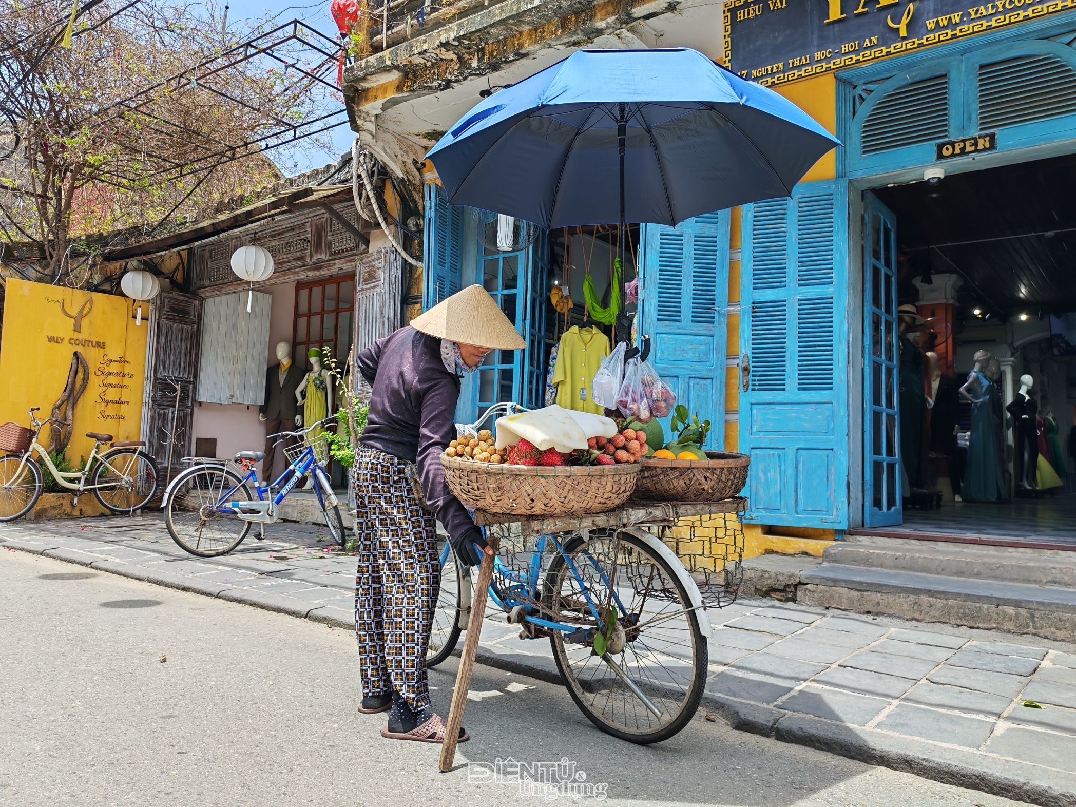 HONOR 400: camera xịn, ngập tràn AI cùng thiết kế hài hoà, thanh lịch HONOR 400: camera xịn, ngập tràn AI cùng thiết kế hài hoà, thanh lịch