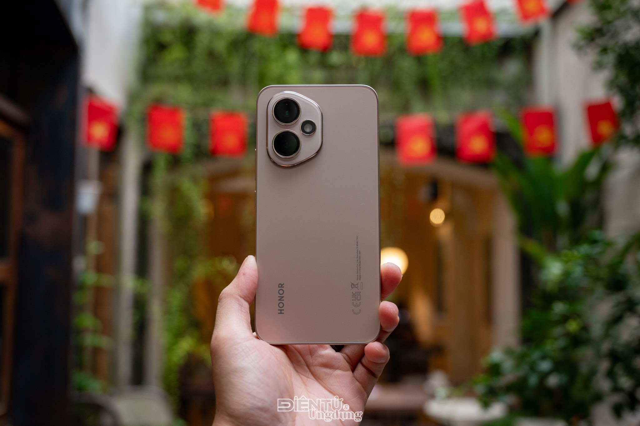HONOR 400: camera xịn, ngập tràn AI cùng thiết kế hài hoà, thanh lịch