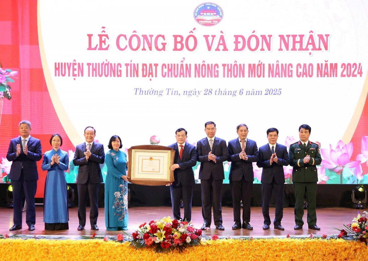 Hà Nội: Huyện Thường Tín đón nhận Quyết định đạt chuẩn nông thôn mới nâng cao