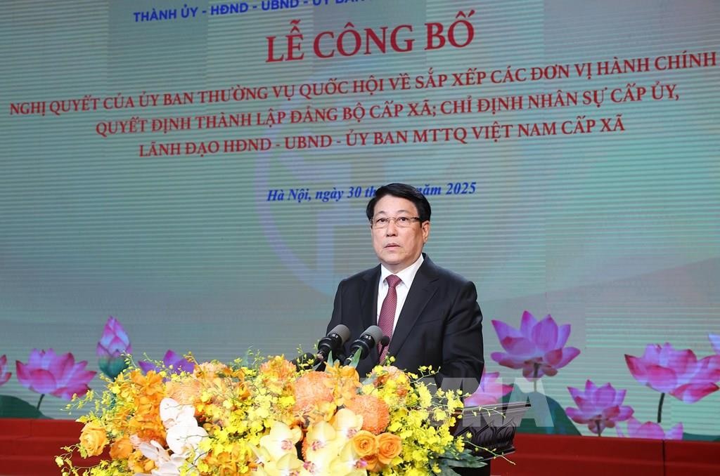 danh sách 126 chủ tịch UBND xã phường mới ở Hà Nội