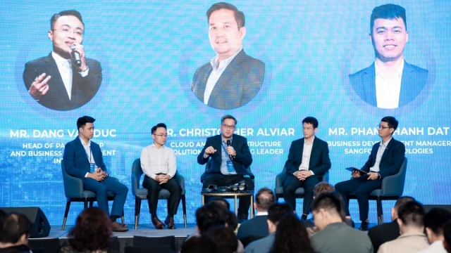 Doanh nghiệp Việt cần chuyển đổi số để tồn tại trong thời đại công nghệ