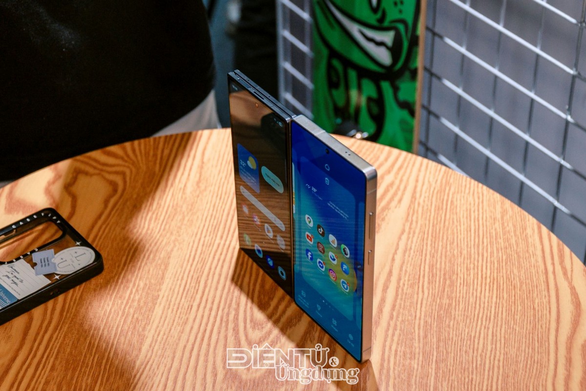 Đặt trước Galaxy Z Fold7 | Z Flip7, nhận bộ quà tặng hấp dẫn Đặt trước Galaxy Z Fold7 | Z Flip7, nhận bộ quà tặng hấp dẫn