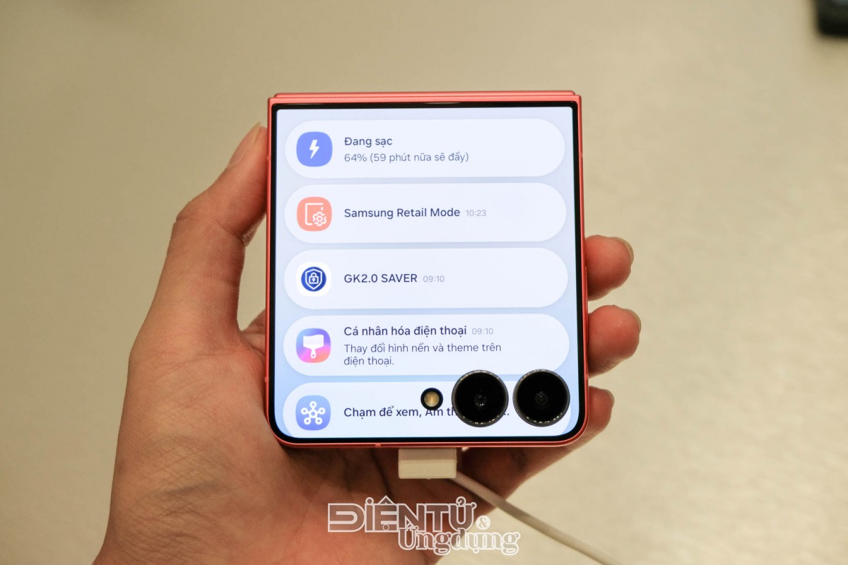Trải nghiệm Galaxy Z Flip7