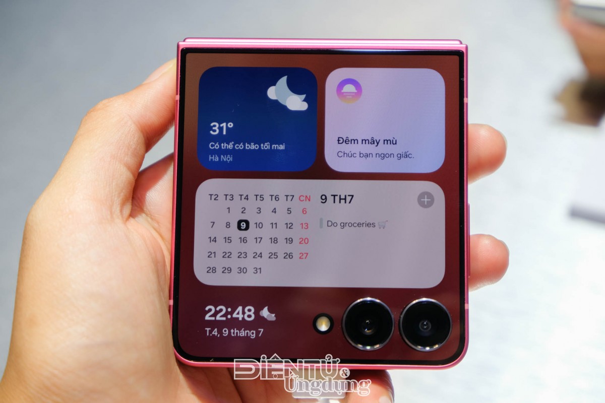 Trải nghiệm Galaxy Z Flip7