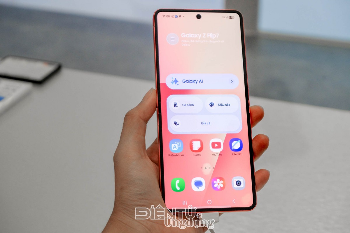 Trải nghiệm Galaxy Z Flip7