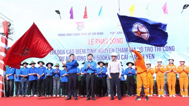 Phát động đợt thi đua cao điểm tình nguyện hỗ trợ thi công Dự án đường dây 500kV Lào Cai - Vĩnh Yên