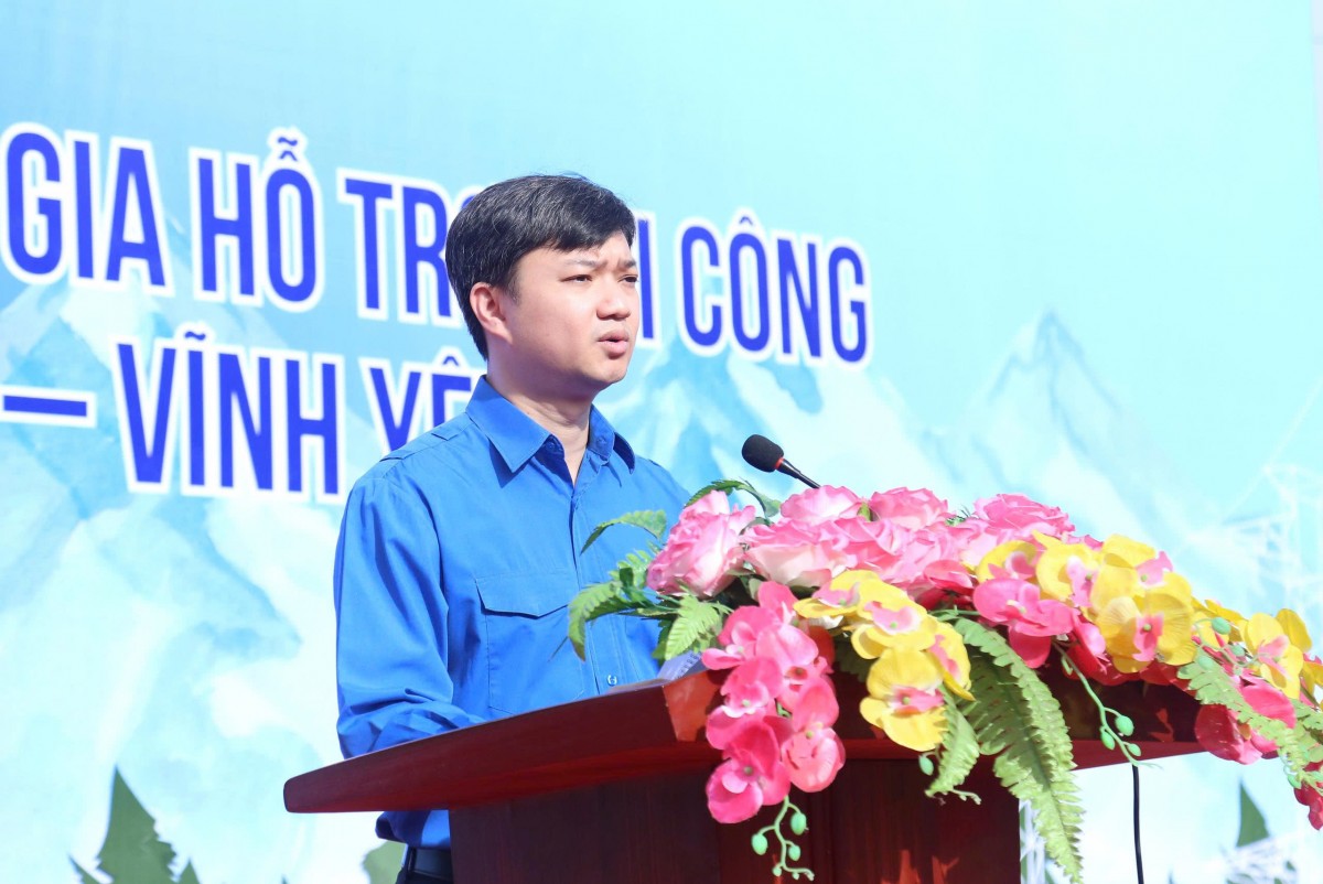 Phát động đợt thi đua cao điểm tình nguyện hỗ trợ thi công Dự án đường dây 500kV Lào Cai – Vĩnh Yên