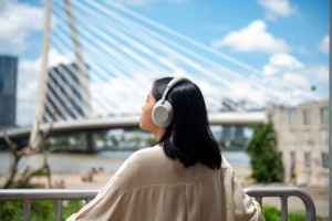 Sony WH-1000XM6: Cải tiến toàn diện, âm thanh vượt trội, thiết kế linh hoạt