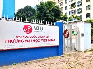 Trường Đại học Công nghệ Thông tin bất ngờ điều chỉnh điểm sàn 2025: Ngành thiết kế vi mạch cao nhất 24 điểm Trường Đại học Việt Nhật bỏ yêu cầu điểm 8 môn Toán ngành chip bán dẫn