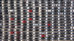 Zeekr, Neta bị tố thổi phồng doanh số bán xe điện bằng chiêu trò đăng ký bảo hiểm trước