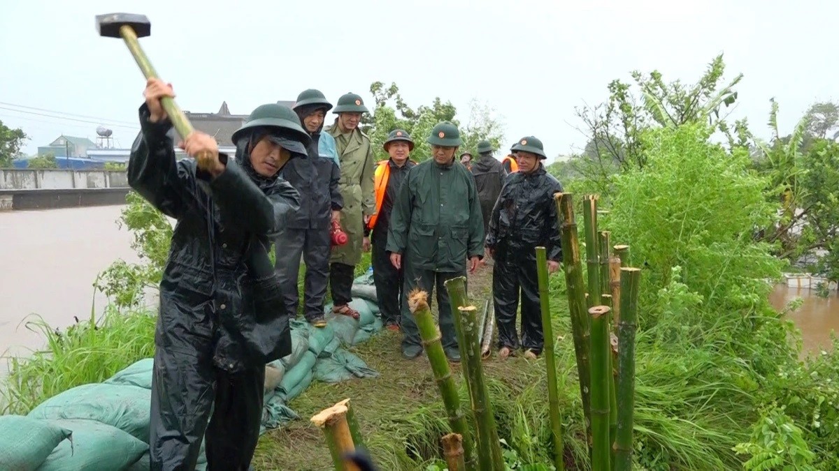 Thông tin xung quanh sự cố vỡ đê bối tại Hưng Yên do bão số 3