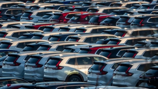 Cổ phiếu ô tô Nhật Bản tăng vọt sau thỏa thuận thuế quan với Mỹ: Toyota tăng hơn 15%