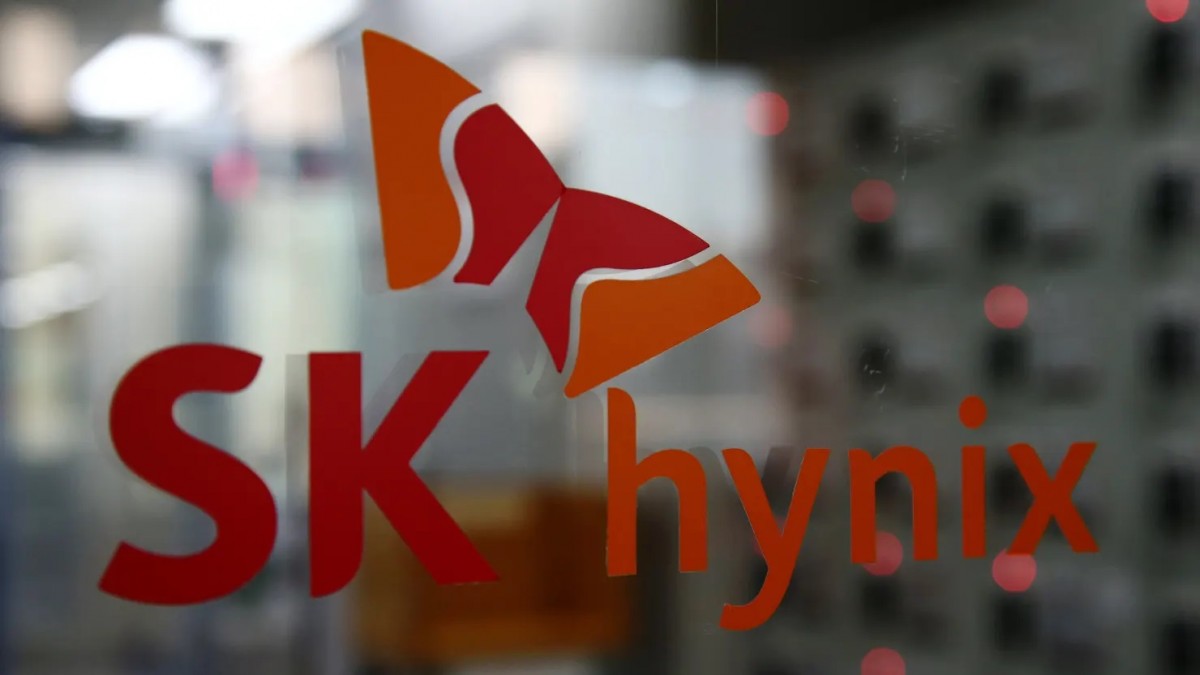 SK Hynix đã khẳng định mình là công ty hàng đầu thế giới về bộ nhớ băng thông cao — một loại DRAM được sử dụng trong máy chủ trí tuệ nhân tạo. SK Hynix đã khẳng định mình là công ty hàng đầu thế giới về bộ nhớ băng thông cao — một loại DRAM được sử dụng trong máy chủ trí tuệ nhân tạo.