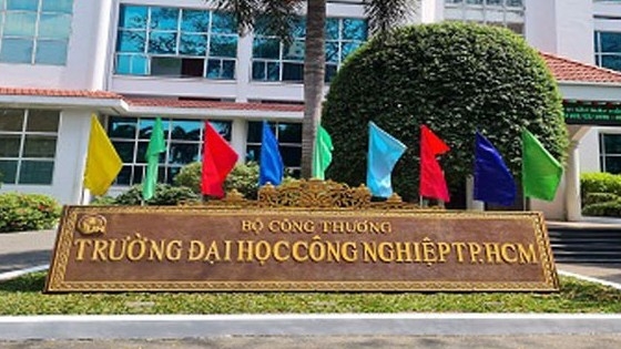 Điểm sàn Đại học Công nghiệp TP.HCM 2025 giảm nhẹ