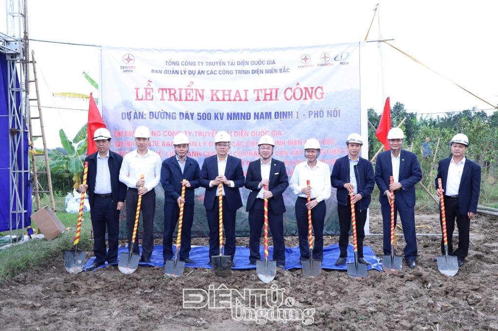 Dự án đường dây 500kV mạch 3: Bí quyết hoàn thành giải phóng mặt bằng trong 2 tháng Dự án đường dây 500kV mạch 3: Bí quyết hoàn thành giải phóng mặt bằng trong 2 tháng