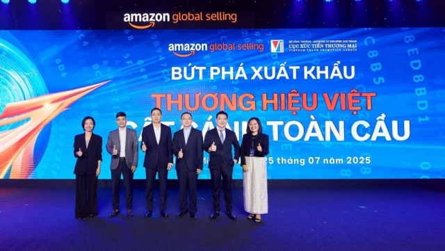 Amazon cùng các chuyên gia phác thảo lộ trình đưa hàng Việt Nam cất cánh