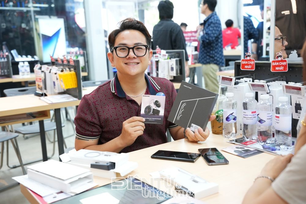 CellphoneS ghi nhận bộ đôi Galaxy Z Fold7 và Z Flip7 tăng trưởng 20%