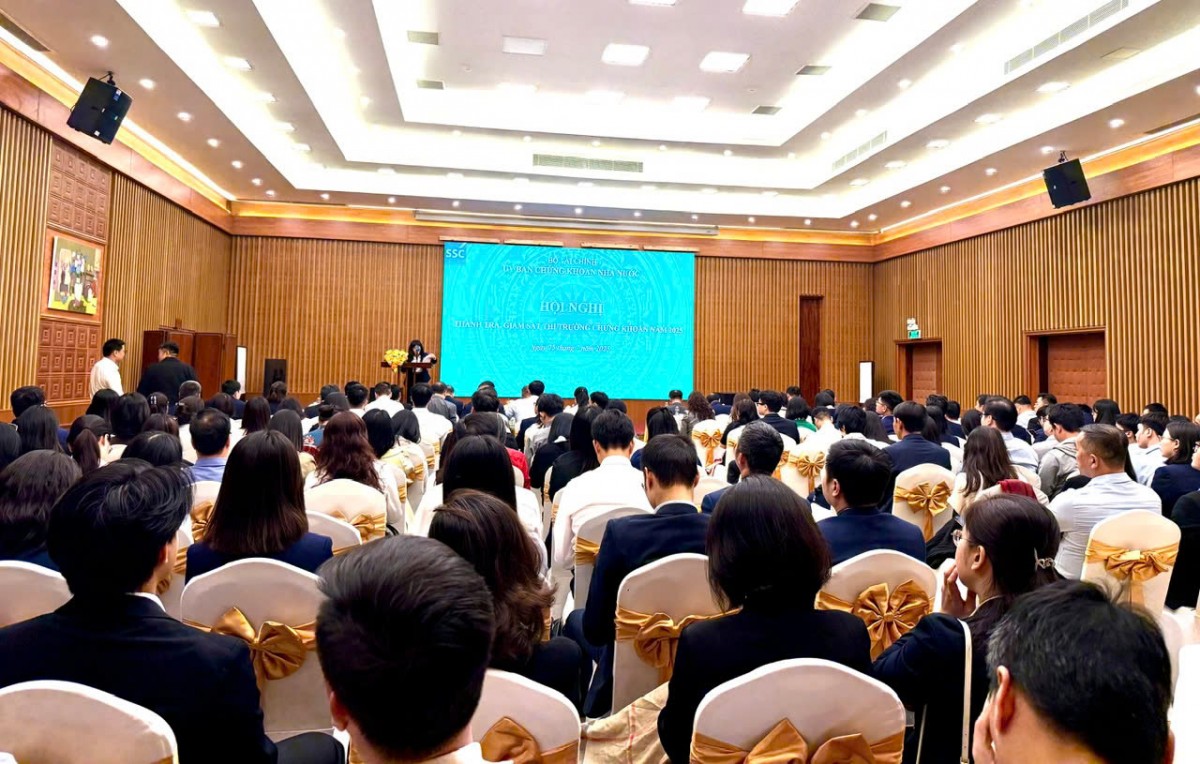 Nâng cao hiệu quả công tác thanh tra, giám sát, góp phần thúc đẩy sự phát triển bền vững của thị trường chứng khoán Nâng cao hiệu quả công tác thanh tra, giám sát, góp phần thúc đẩy sự phát triển bền vững của thị trường chứng khoán