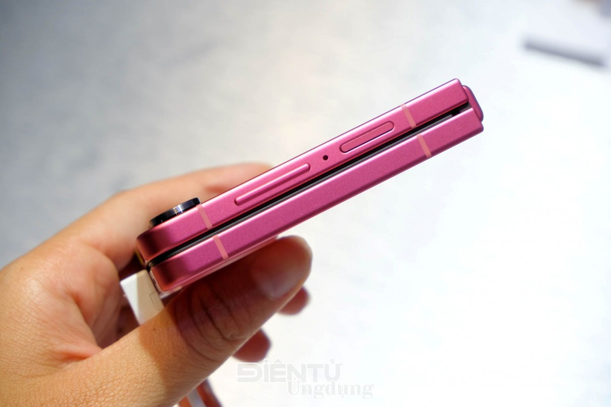 Galaxy Z Flip7 và những trải nghiệm thật sự khác biệt Galaxy Z Flip7 và những trải nghiệm thật sự khác biệt