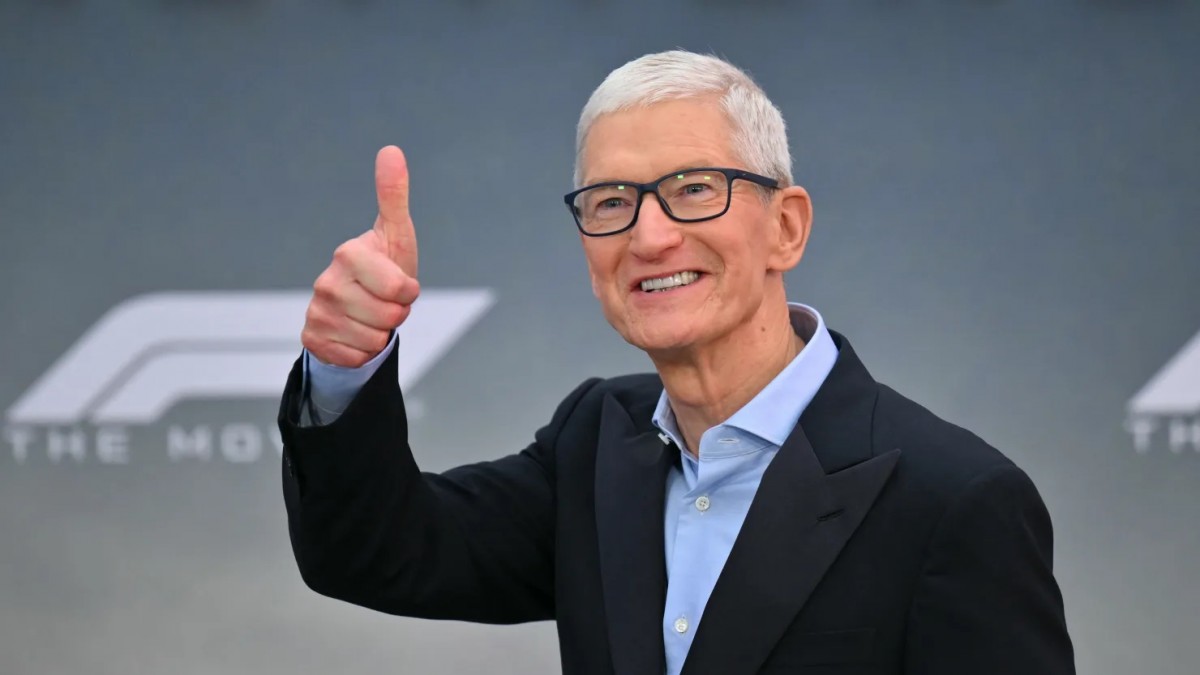 Apple lợi nhuận tăng vọt nhờ iPhone, nhưng AI vẫn là dấu hỏi lớn
