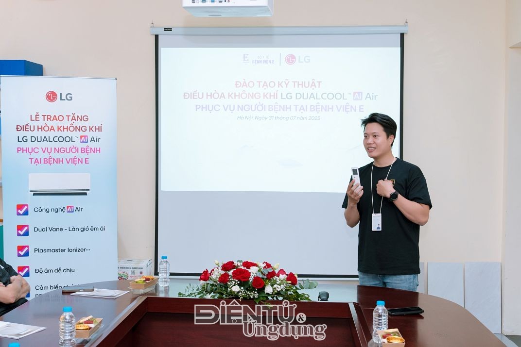 LG trao tặng bệnh viện E 12 điều hòa