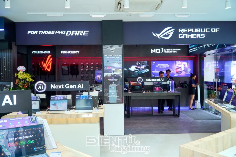 ASUS mở rộng mạng lưới cửa hàng trải nghiệm, thách thức thương mại điện tử