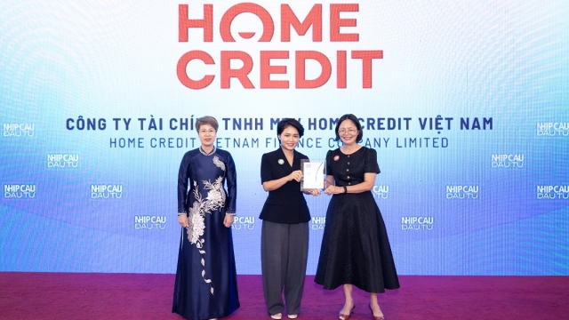 Home Credit lọt Top 50 Doanh nghiệp phát triển bền vững tiêu biểu
