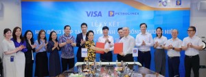 Visa và Petrolimex ra mắt thẻ đồng thương hiệu