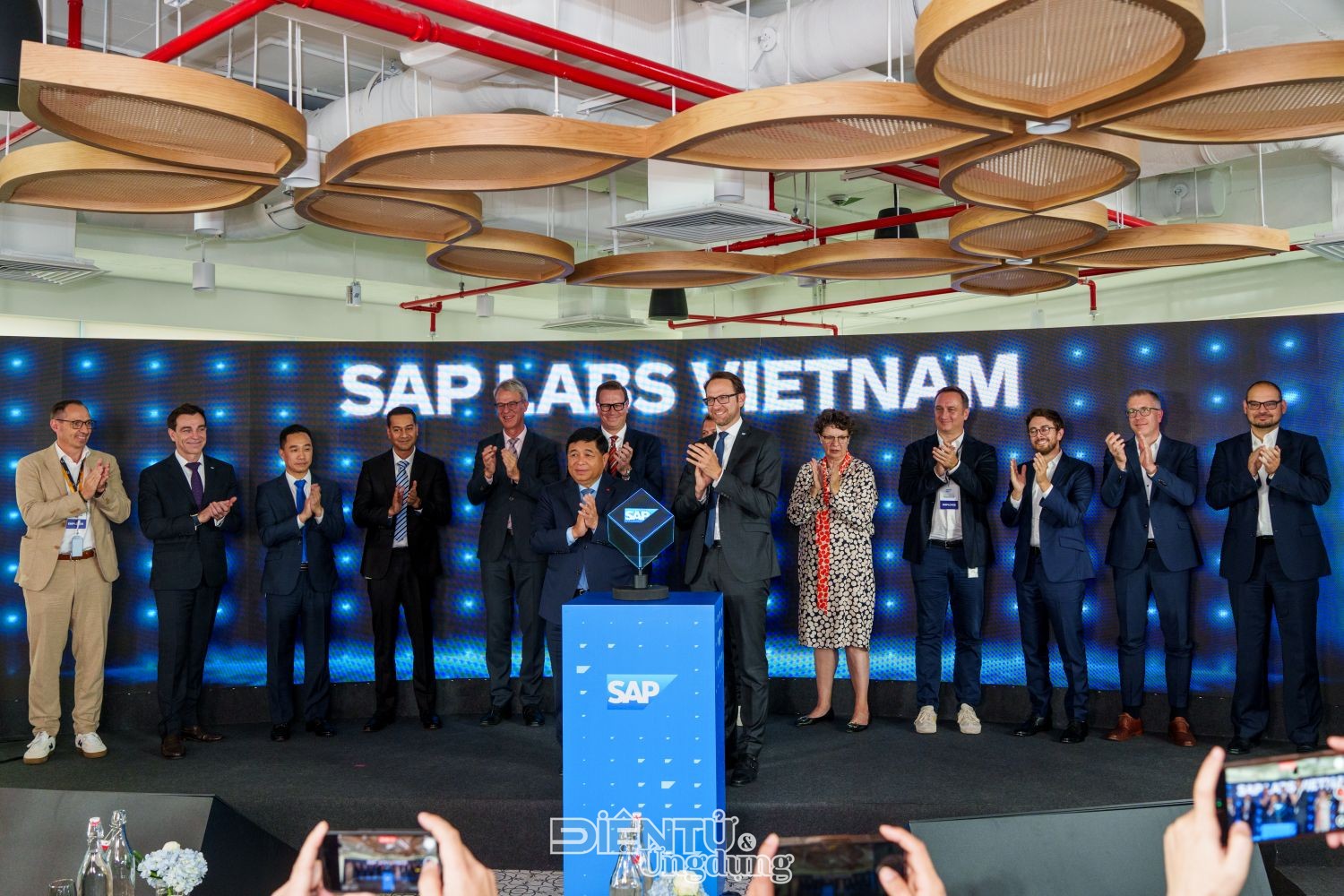 SAP đầu tư hơn 150 triệu Euro để xây dựng SAP Labs VietnamSAP đầu tư hơn 150 triệu Euro để xây dựng SAP Labs Vietnam