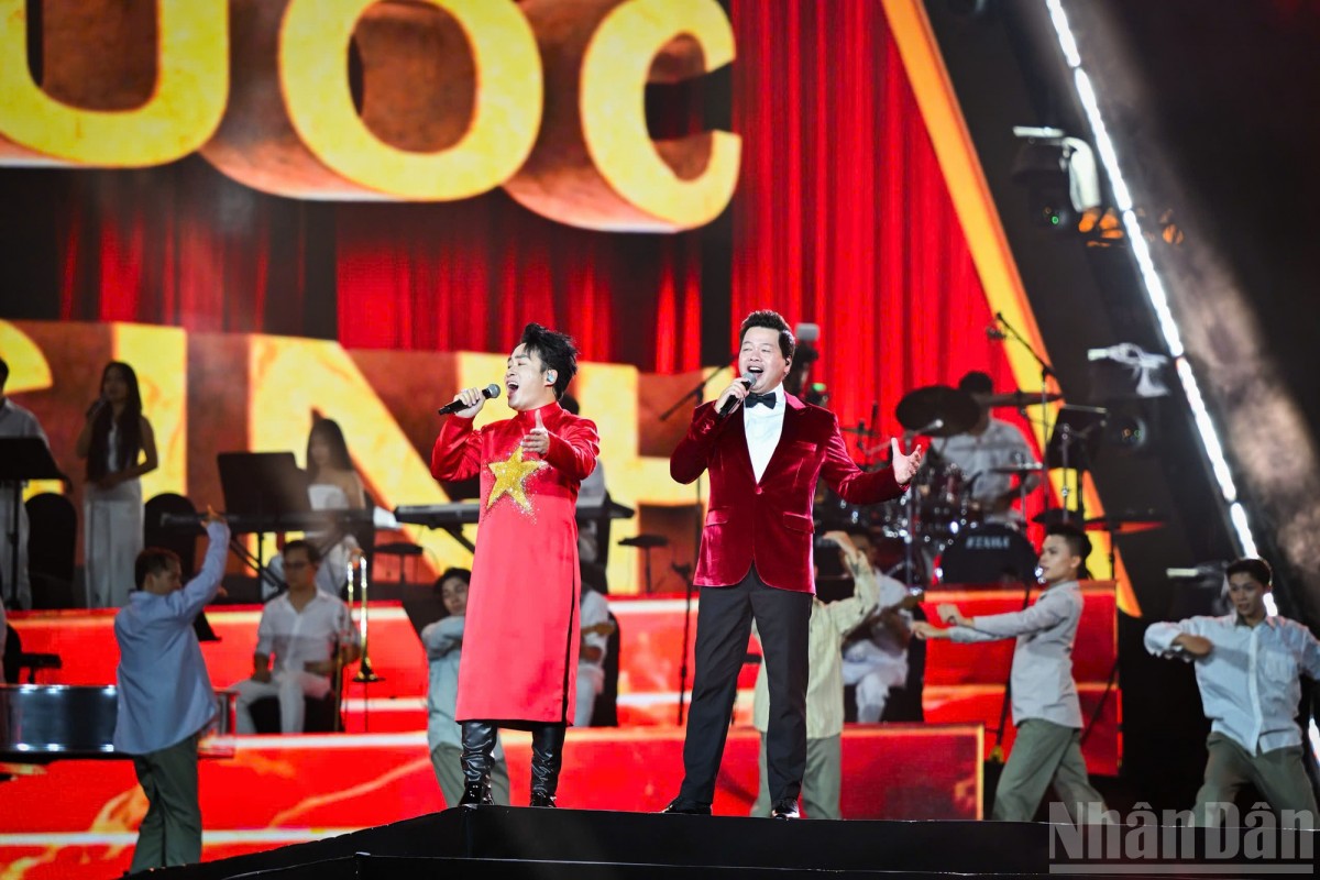 Concert 'Tổ quốc trong tim': Khi tình yêu nước bùng cháy qua nghệ thuật