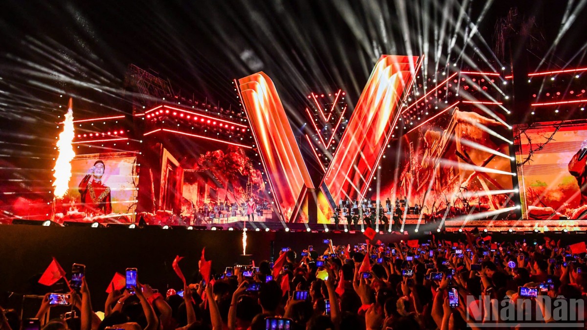 Concert 'Tổ quốc trong tim': Khi tình yêu nước bùng cháy qua nghệ thuật