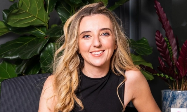 Chán nản vì ứng dụng hẹn hò, cô gái khởi nghiệp thu hút 500 người mỗi sự kiện