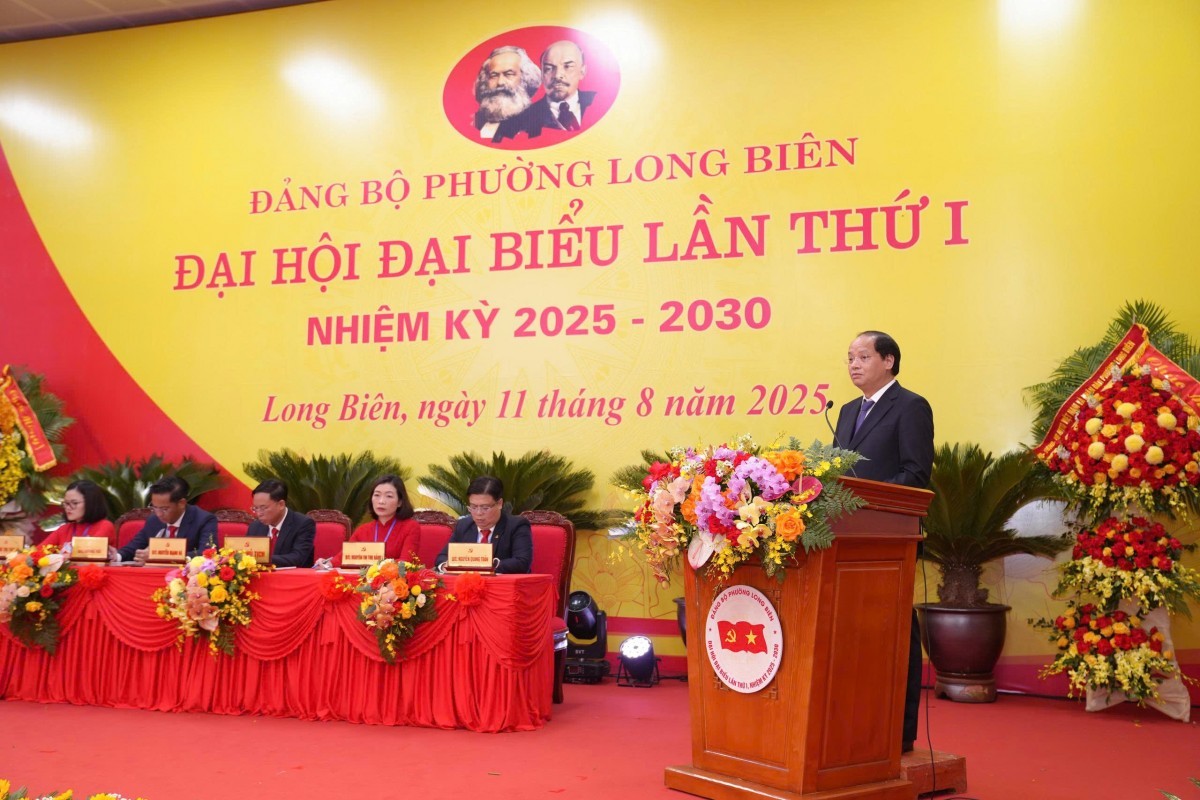 dang-bo-long-bien