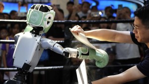 Trung Quốc tung robot giá rẻ gấp 10 lần Tesla, dự báo bùng nổ nhà máy trong 2-4 năm tới