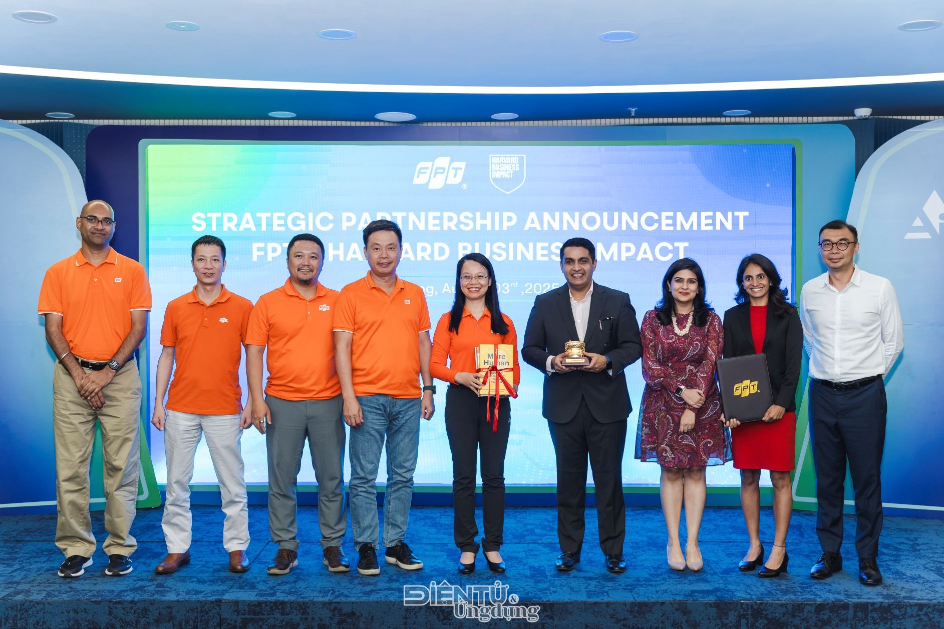 Lễ ký kết giữa FPT và Harvard Business Impact diễn ra tại Đà Nẵng