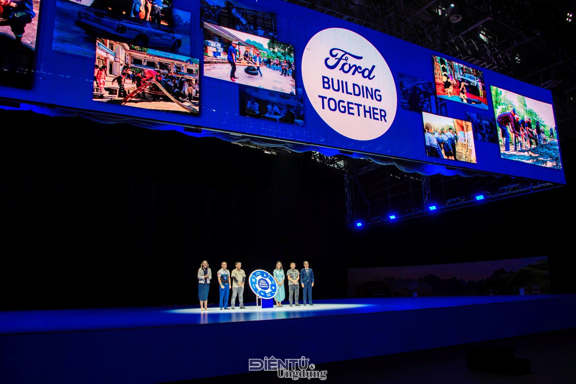 Ford Việt Nam tưng bừng kỷ niệm 30 năm đồng hành cùng người tiêu dùng Việt