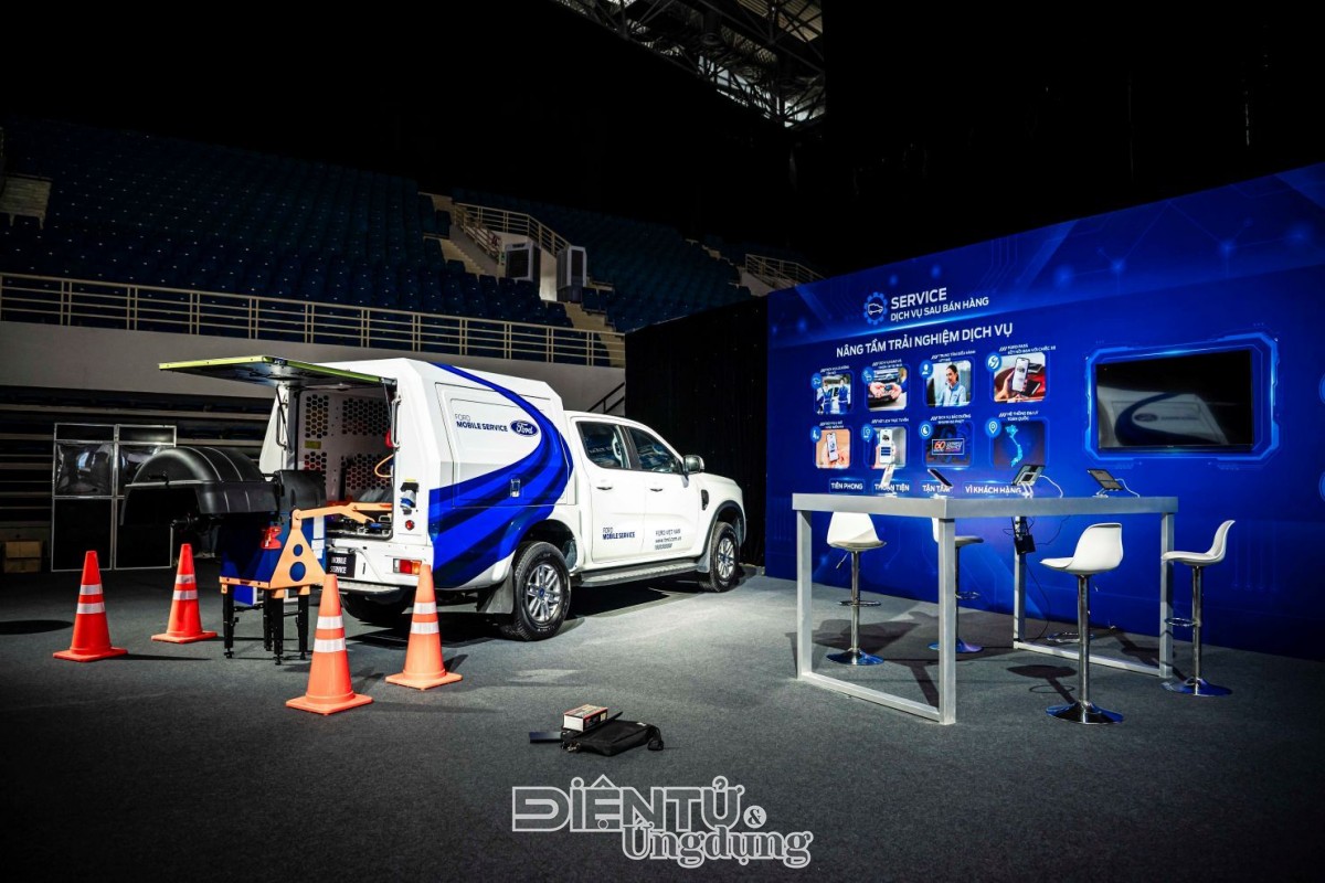 Ford Việt Nam tưng bừng kỷ niệm 30 năm đồng hành cùng người tiêu dùng Việt