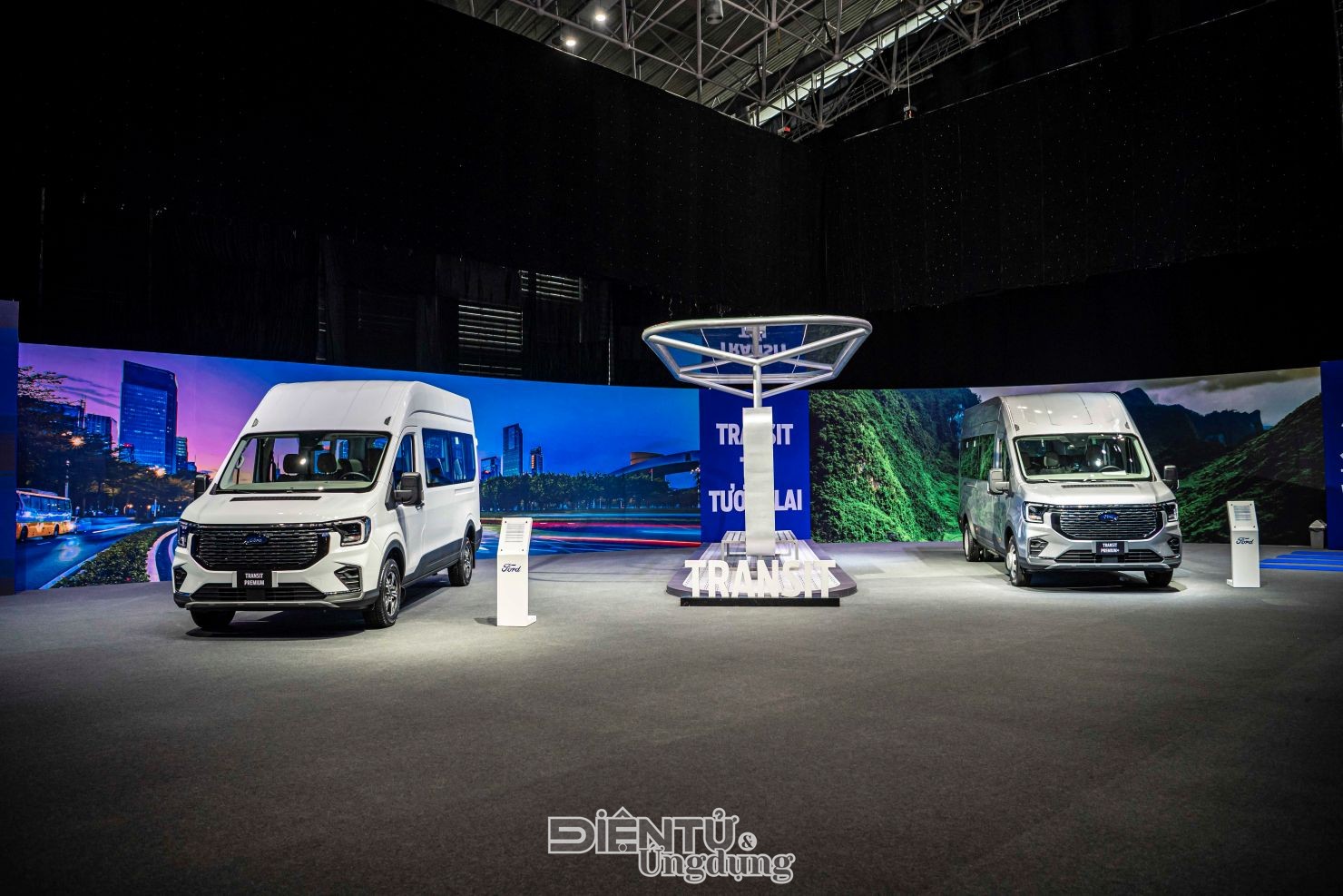 Ford Việt Nam tưng bừng kỷ niệm 30 năm đồng hành cùng người tiêu dùng Việt