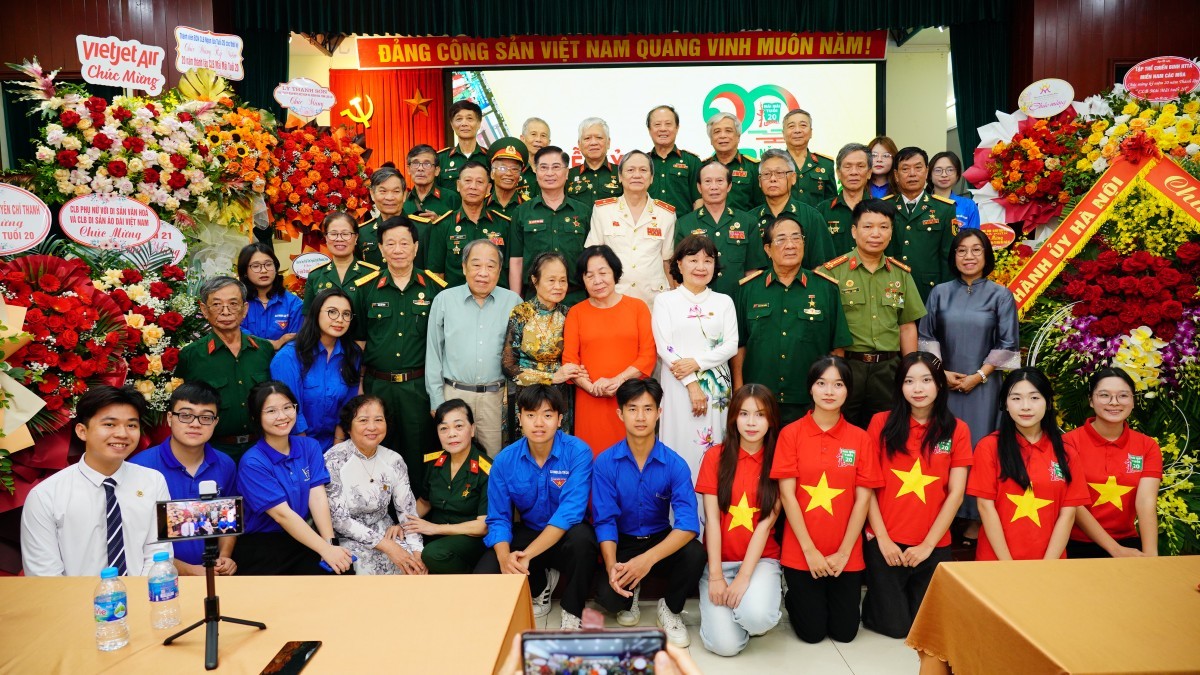 Kỷ niệm 20 năm thành lập Câu lạc bộ