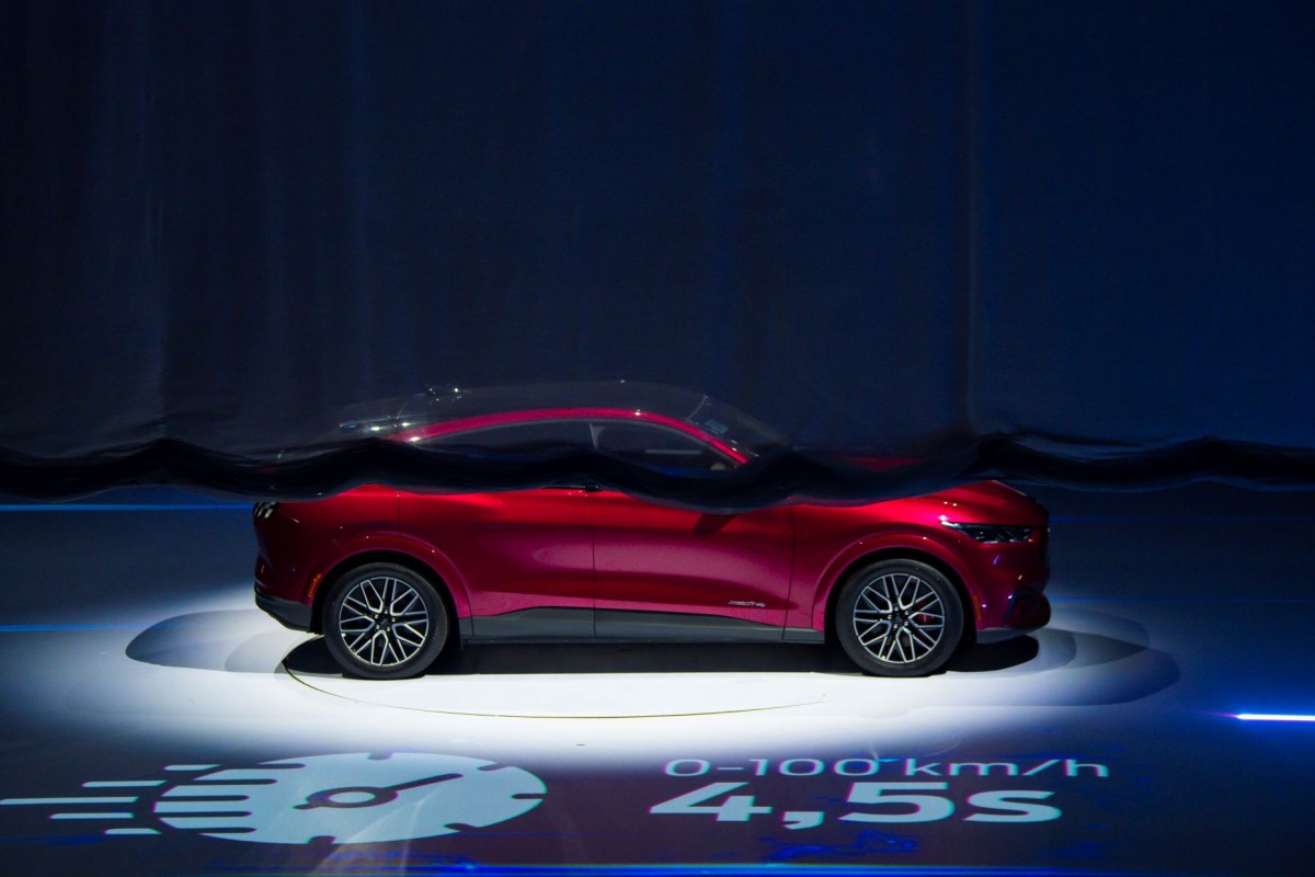 Mustang Mach-E sẽ là điểm khởi đầu của Ford ở thị trường xe điện Việt Nam