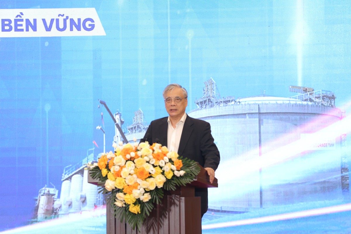 Tìm giải pháp phát triển năng lượng thân thiện môi trường Tìm giải pháp phát triển năng lượng thân thiện môi trường