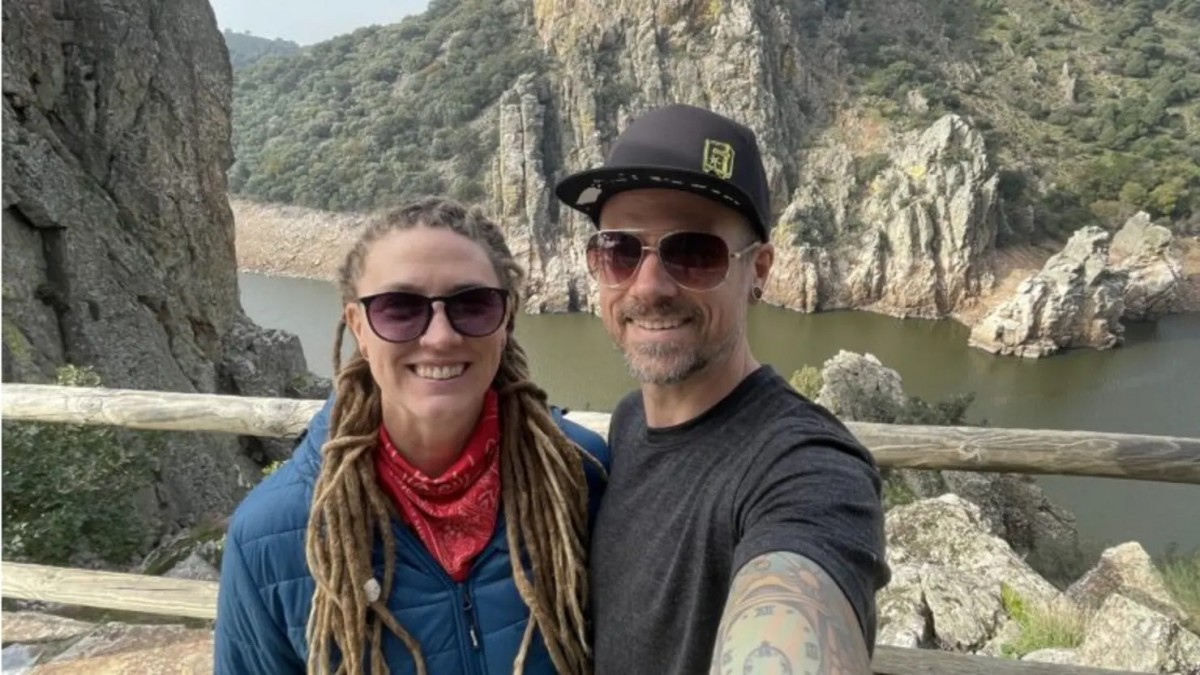 Một cuộc thăm dò của Gallup vào tháng 8 cho thấy mức thấp kỷ lục là 54% người Mỹ cho biết họ uống rượu. Nhiều du khách uống ít hơn hoặc không uống rượu cho biết quyết định này đã thay đổi cách thức và địa điểm du lịch của họ.