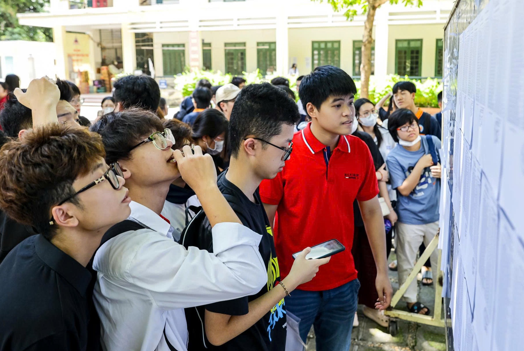 Những trường đầu tiên công bố điểm chuẩn đại học 2025