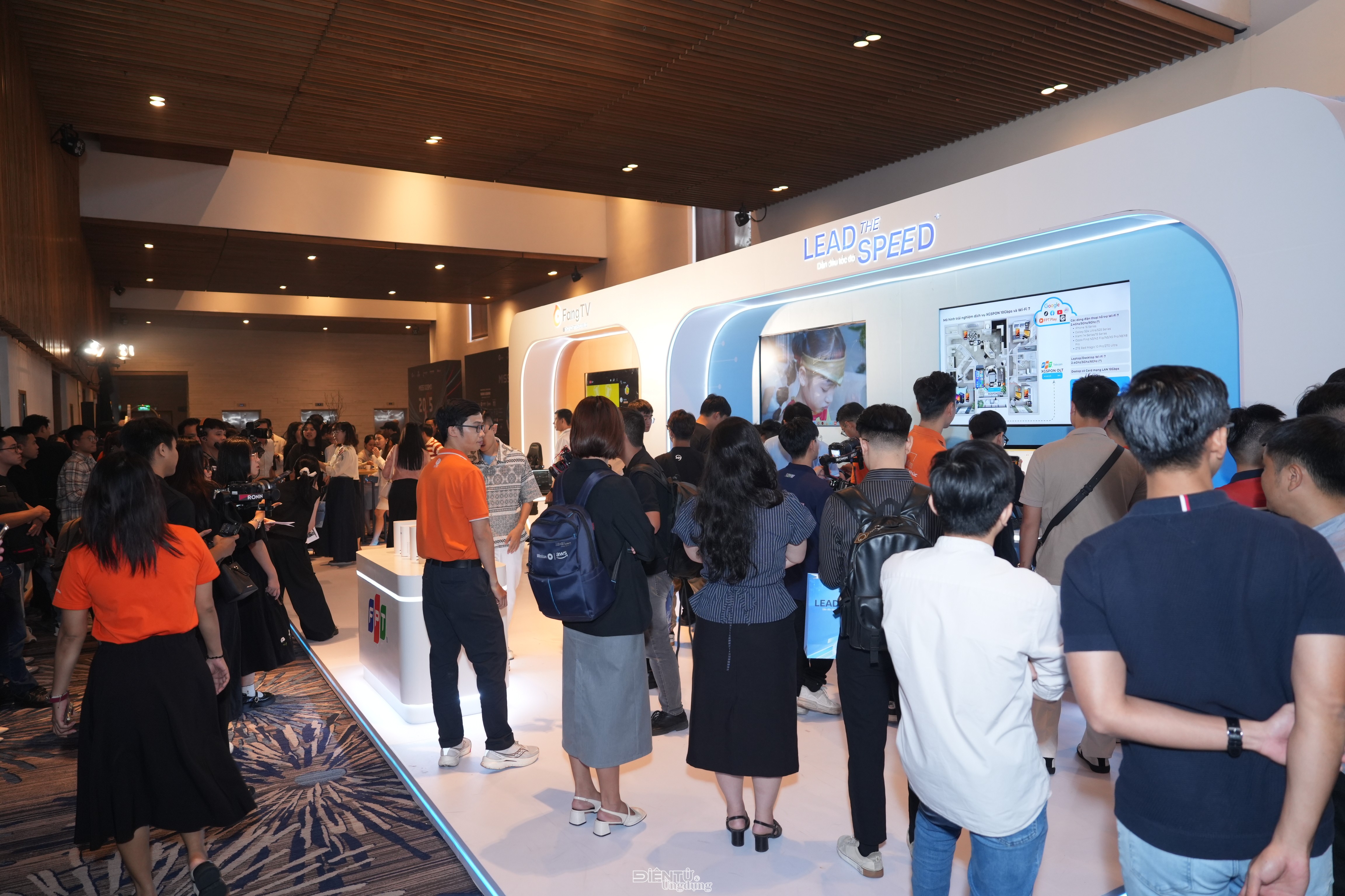 FPT tiên phong đưa Internet 10Gbps đến tay người dùng Việt