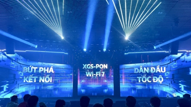 FPT tiên phong đưa Internet 10Gbps đến tay người dùng Việt