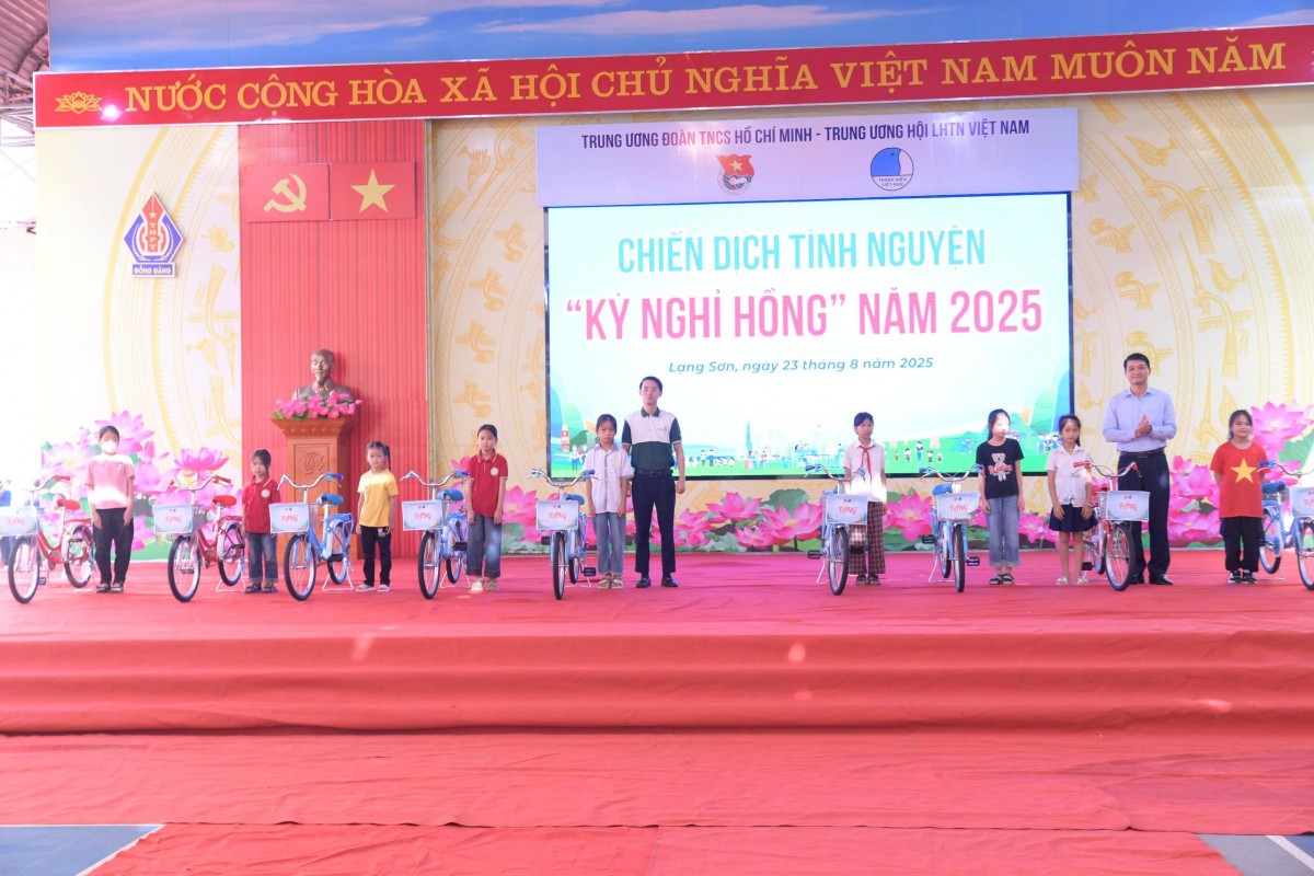 ky-nghi-hong