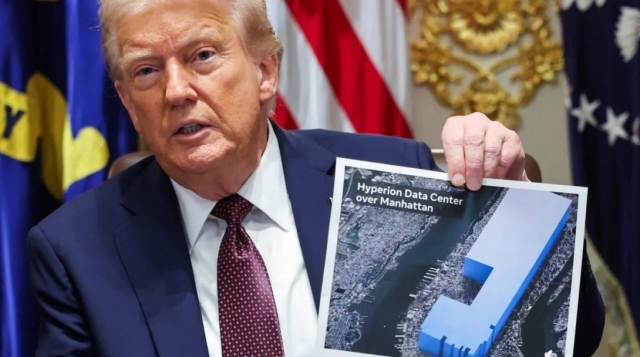 Trump đang biến chính phủ thành người chơi lớn trên phố Wall