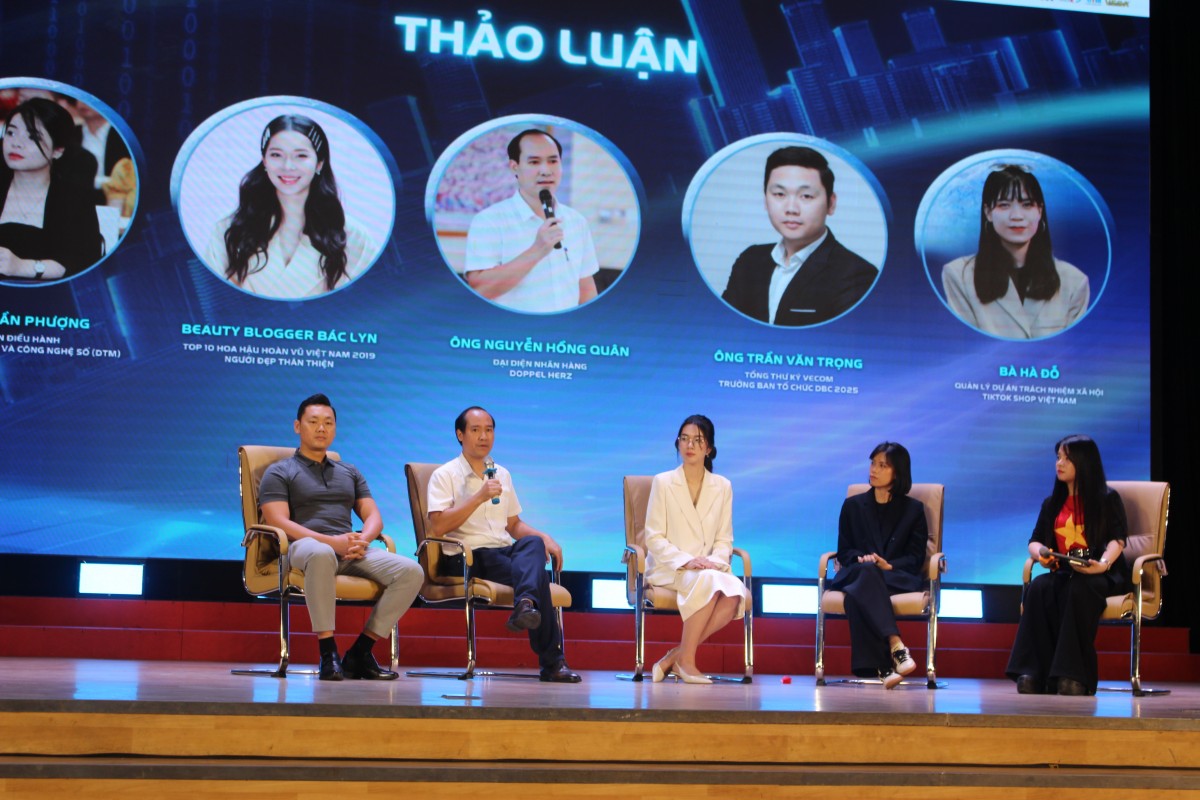 Phát động Cuộc thi Sinh viên Kinh doanh số 2025 Phát động Cuộc thi Sinh viên Kinh doanh số 2025