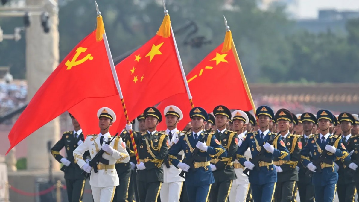 Chủ tịch Trung Quốc Tập Cận Bình cho biết thế giới đang phải đối mặt với sự lựa chọn “hòa bình hay chiến tranh” và “đối thoại hay đối đầu”. Chủ tịch Trung Quốc Tập Cận Bình cho biết thế giới đang phải đối mặt với sự lựa chọn “hòa bình hay chiến tranh” và “đối thoại hay đối đầu”.
